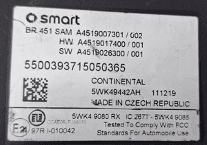 Mercedes-Benz W451 Skrzynka / Moduł BEZPIECZNIKÓW SAM A4519007301 3