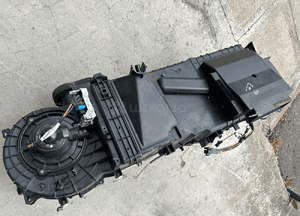 MERCEDES ML 163 belka nagrzewnica wiązka lift klima Europa wentylator rezystor silniczek 16