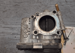 Przepustnica powietrza opel corsa d 1.0 12V 55563385 wysyłka! 3