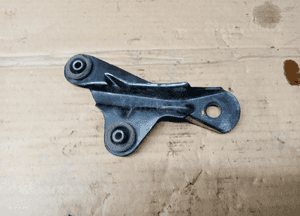 Mocowanie uchwyt pompy wspomagania Opel Vivaro B Trafic III 996943370R 3