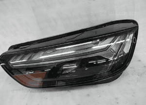 Audi Q5 ii 80A lift matrix led cała lampa przednia lewa 5