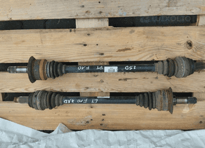 Półoś lewa prawa tył tylna bmw F10 F11 2.0D 7581027 7581028 1