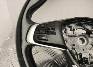 Bmw F48 kierownica multifunkcyjna 3
