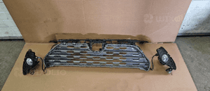 Grill atrapa zderzaka Toyota Rav4 V 18r 1