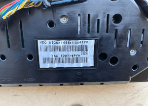 Licznik RHD anglik YAC500776PVA Range Rover 3 III LM L322 4.4 V8 3