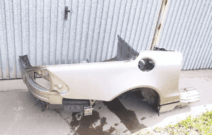 Błotnik prawy cwiartka mercedes sl R230 kolor 723 4