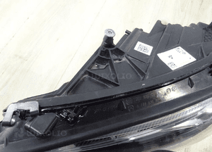 LAMPA Mercedes A KLASA w177 a1779060503 9
