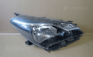 Lampa prawa reflektor toyota yaris 3 iii lift 14- 1