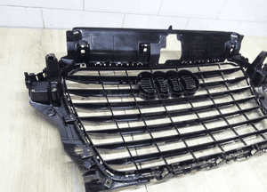 Audi A3 8V5 sedan atrapa grill s-line 8V5853651B 11