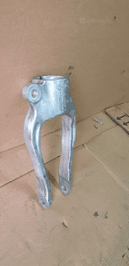 Mocowanie amortyzatora prawy przód BMW M5 G30 F90 686120003 4