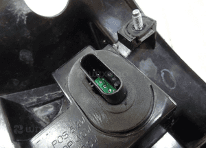 Tesla model 3 lampa prawa tył tylna 1077400 10