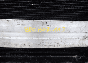 Pas przedni chłodnice wentylator audi A3 8P lift  8P0807113F  8P0805608 9