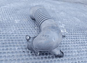 Rura 8E0129615 Waz Przewod Turbo Powietrza Odma Krociec 1.9 TDI Audi A4 B6 VW 11