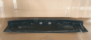 Spoiler lotka klapy bagażnika Range Rover Vogue L322 6