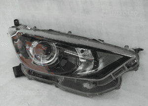 Toyota yaris iv soczewka nie naprawiana lampa przednia prawa 1