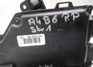 Zamek drzwi prawy przód A4 B6 B7 8E1837016C 3