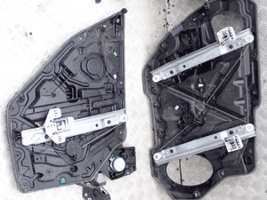 MECHANIZM PODNOŚNIK SZYBY CHRYSLER 300C DOSTĘPNE 4 STRONY 3