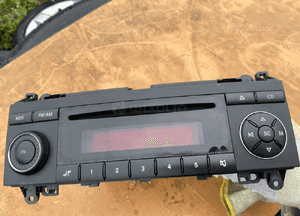 MERCEDES b 245 a 169 sprinter 906 radio CD audio 5 BE6086 1