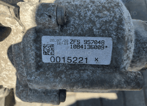 AUDI A4 A5 B8 QUATTRO 2.0TFSI SKRZYNIA BIEGÓW DYFERENCJAL DYFER ZFS 957048 2