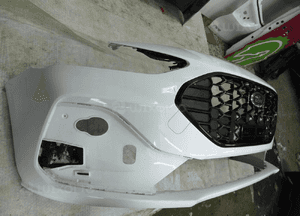 Ford focus MK4 lift st line zderzak przedni 2