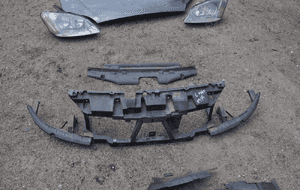 c-max pas przedni kolor K1 nr 0335 WYSYŁKA