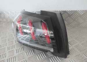 Lampa tylna tył lewa peugeot 208 ii led 9823216880 2019 7