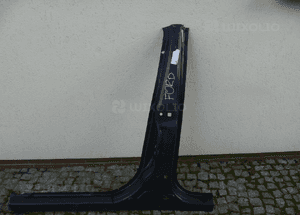 Ford focus MK3 próg słupek lewa strona 2
