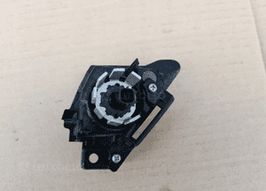 Lexus UX lampa prawa w zderzak led 4