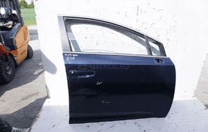 Drzwi prawy przód toyota avensis T27 8S6 1