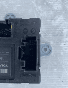 VOLVO V60 I S60 II XC60 I MODUŁ DRZWI PRAWY PRZÓD 31343028AC 3