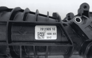 Kolektor ssący bmw F10 F11 7811909 8