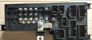 Volvo S60 V70 skrzynka bezpieczników 1