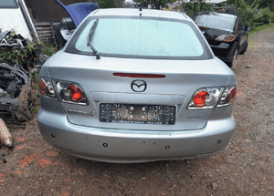 Mazda 6 02-07 HB Klapa tylna tył kolor szyba 25H 1