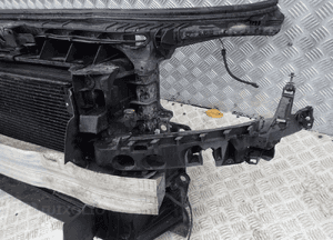 Pas przedni chłodnice wentylator audi A3 8P lift  8P0807113F  8P0805608 3