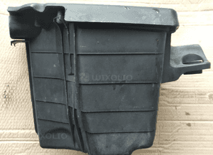 BMW E46 lift 2.0 N42B20A obudowa filtra powietrza 2