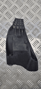 Mercedes W206 łapa wspornik silnika prawa A6542235600 6