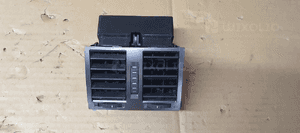 Kratka nawiewu powietrza tył tylna Skoda Superb 3U0819203 3U0819203C 2