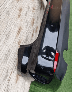 Zderzak tył bmw 4 G22 G23 kolor 668 rysy 2