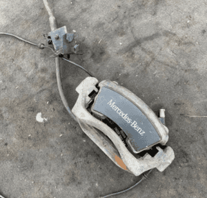 Mercedes b 246 a 176 cla 117 belka tył piasta wahacz  zacisk 2