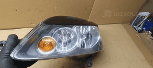 Lampa lewy przód przednia lewa VW Golf V Plus 4
