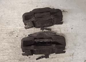Range rover L322 3.6 TDV8 zaciski hamulcowe brembo przód komplet 3