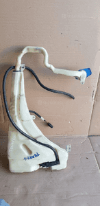 Zbiorniczek spryskiwaczy pompka VW Touareg 7L0955453D 7L0955453E 3