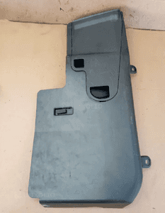 Osłona progu prawa Mercedes ML W163 A1636801890 2