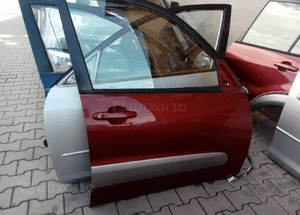Toyota Rav4 00-05 drzwi przod prawe 2
