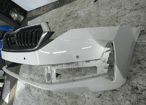 Skoda octavia 4 iv lift z grilem 2024- zderzak przedni 3