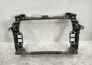 Pas przedni wzmocnienie audi Q7 ii Q8 4M0 15- 1