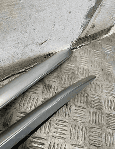 RELING DACHOWY PRAWY LEWY KPL TOURAN III 3 5TA ORG 2