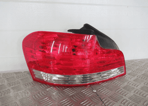 Lampa tył tylna lewa bmw E81 E82 E88 cabrio coupe 1