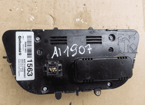Panel klimatyzacji Opel OE 39081563 2