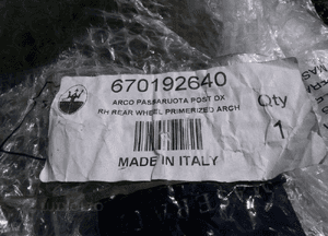 Listwa nakładka błotnika tylny prawy maserati levante 670192640 nowa 2